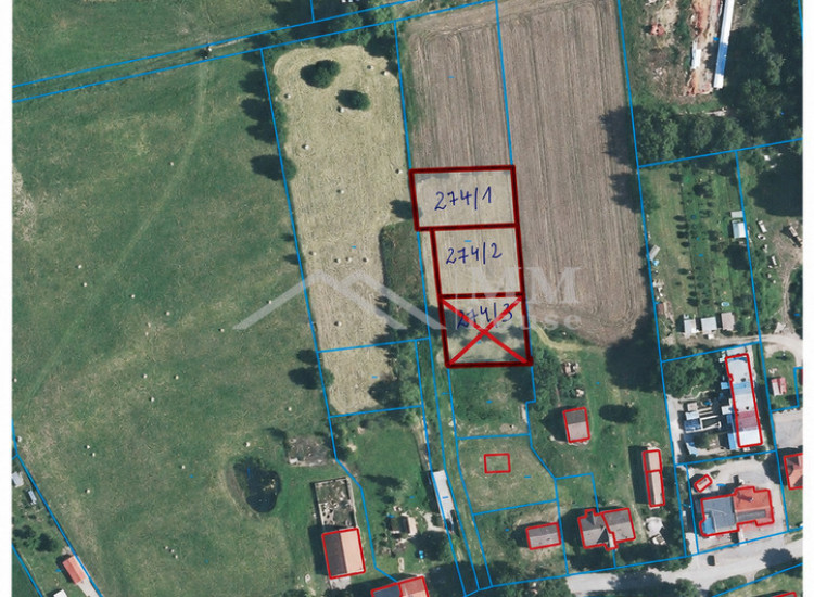 Trzy działki budowlane w Płoskini. Płoskinia
