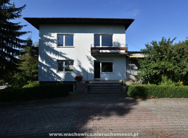 Siedlisko w Szarkówce w gminie Charsznica - www.wachowicz.nieruchomosci.pl Szarkówka