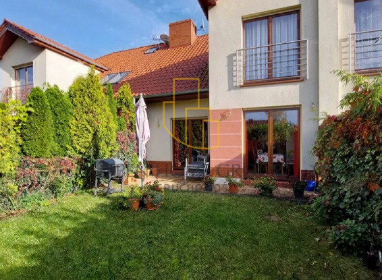 Wrocław okolica Kutrzeby, dom 156, działka, garaż Karwiany