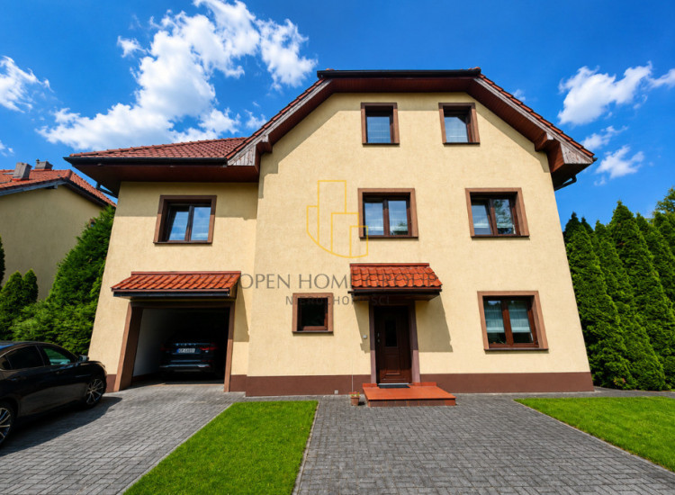 Bielany Wr. dom wolnostojący, 8 pokoi, garaż Bielany Wrocławskie