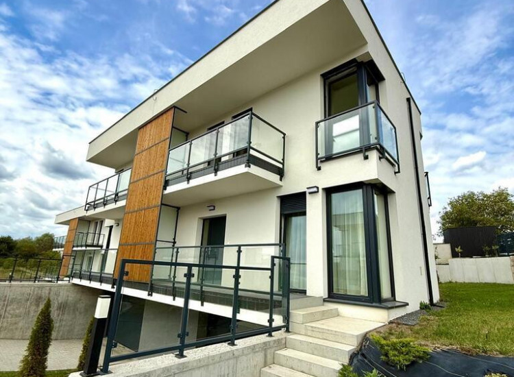 Ogródek 269 m2 | Duży garaż | Taras | 0% prowizji Kraków