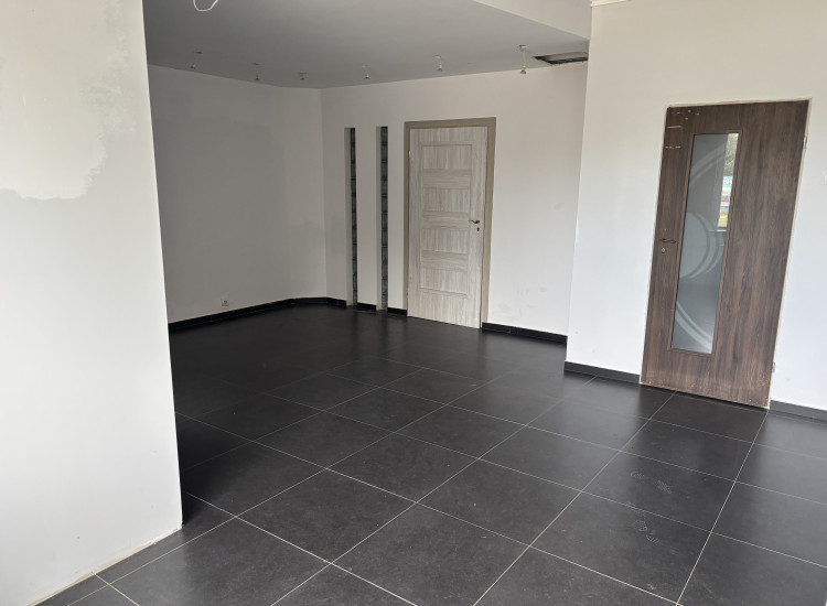 DO WYNAJĘCIA ładny lokal CENTRUM MYSZKÓW pow 80m2 parter ! Myszków