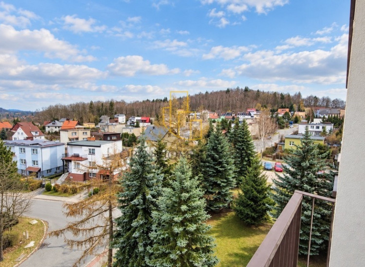 3 pokoje | 60,3 m² | balkon | widok na góry Jelenia Góra
