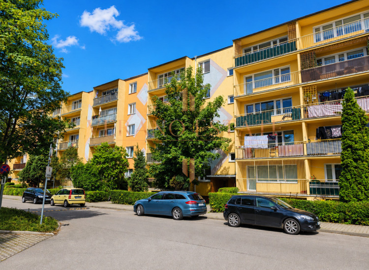 Mieszkanie z potencjałem | Duży balkon | 48m2 Skierniewice