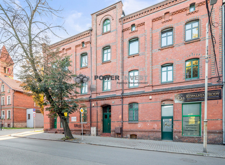 DUŻY LOKAL Z WITRYNA W ŚWIETNEJ LOKALIZACJI Ruda Śląska