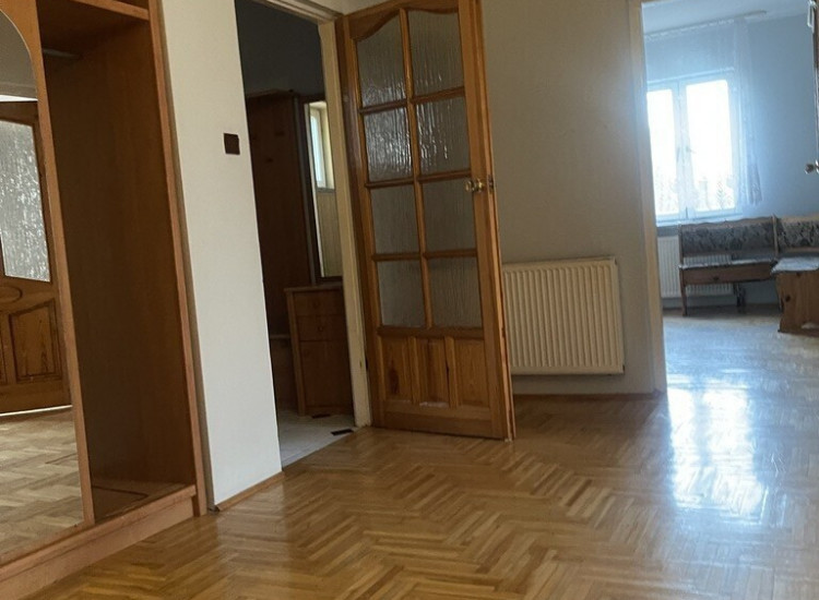 Przestronny dom 300 m², 9 pokoi, działka 800 m² Słupno