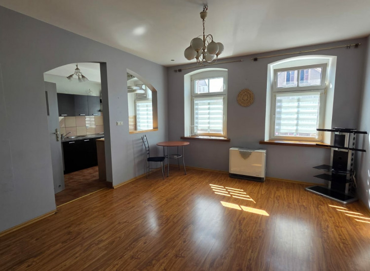 SŁONECZNE MIESZKANIE 30,9 m² | 2 PIĘTRO | BIELAWA | UL. SIENKIEWICZA Bielawa