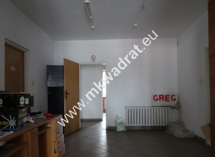 Lokal usługowy w Milanówku, z dobrą lokalizacją. Milanówek