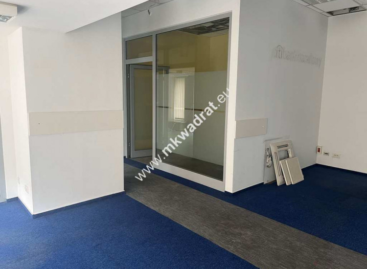 Lokal z dużą witryną 120 m2 Mokotów Warszawa