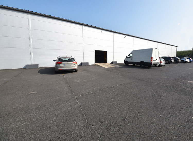 Magazyn z biurami i placem dla TIR | 719 m² | dostęp 24/7 | Opole Opole