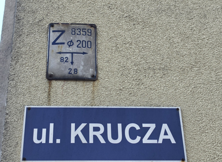 ​​ ​BIG BIG BIG NOMINATOR & PRESTIŻOWY ADRES w Google Maps Krucza 78 Wrocław Złoty Róg: Siedziba w Sąsiedztwie Kancelarii Notarialnych i VII LO! Światłowód, Pinezka Google Maps, Franczyza SEVEN POINT Wrocław