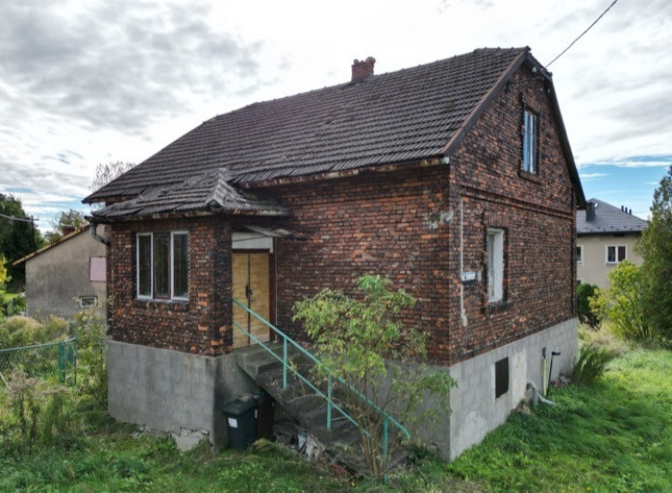 Dom do remontu 137 m2 | 10 ar działka | Żarki | NJ INVESTMENT Żarki