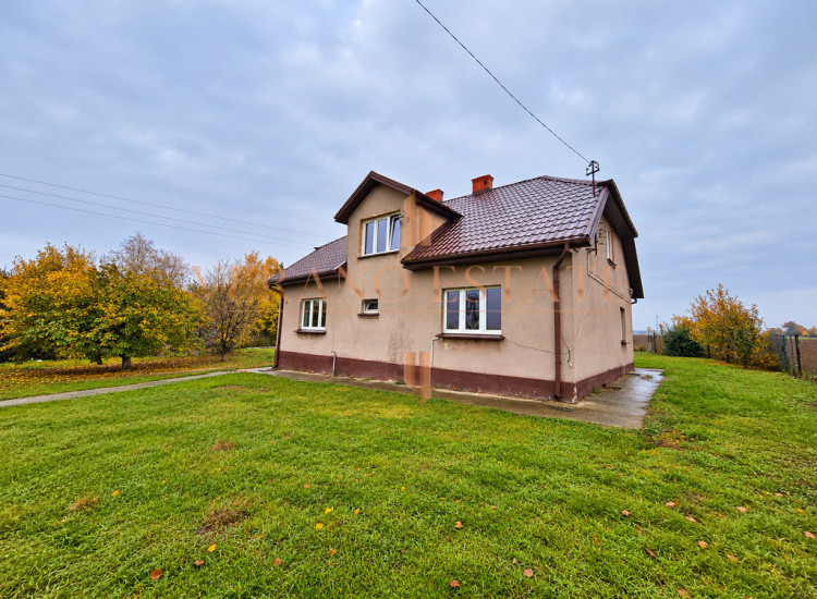 Dom 120m² z potencjałem i dużą działką – Dąbrowa Dąbrowa